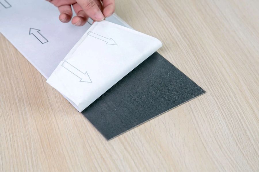 Sàn nhựa tự dán